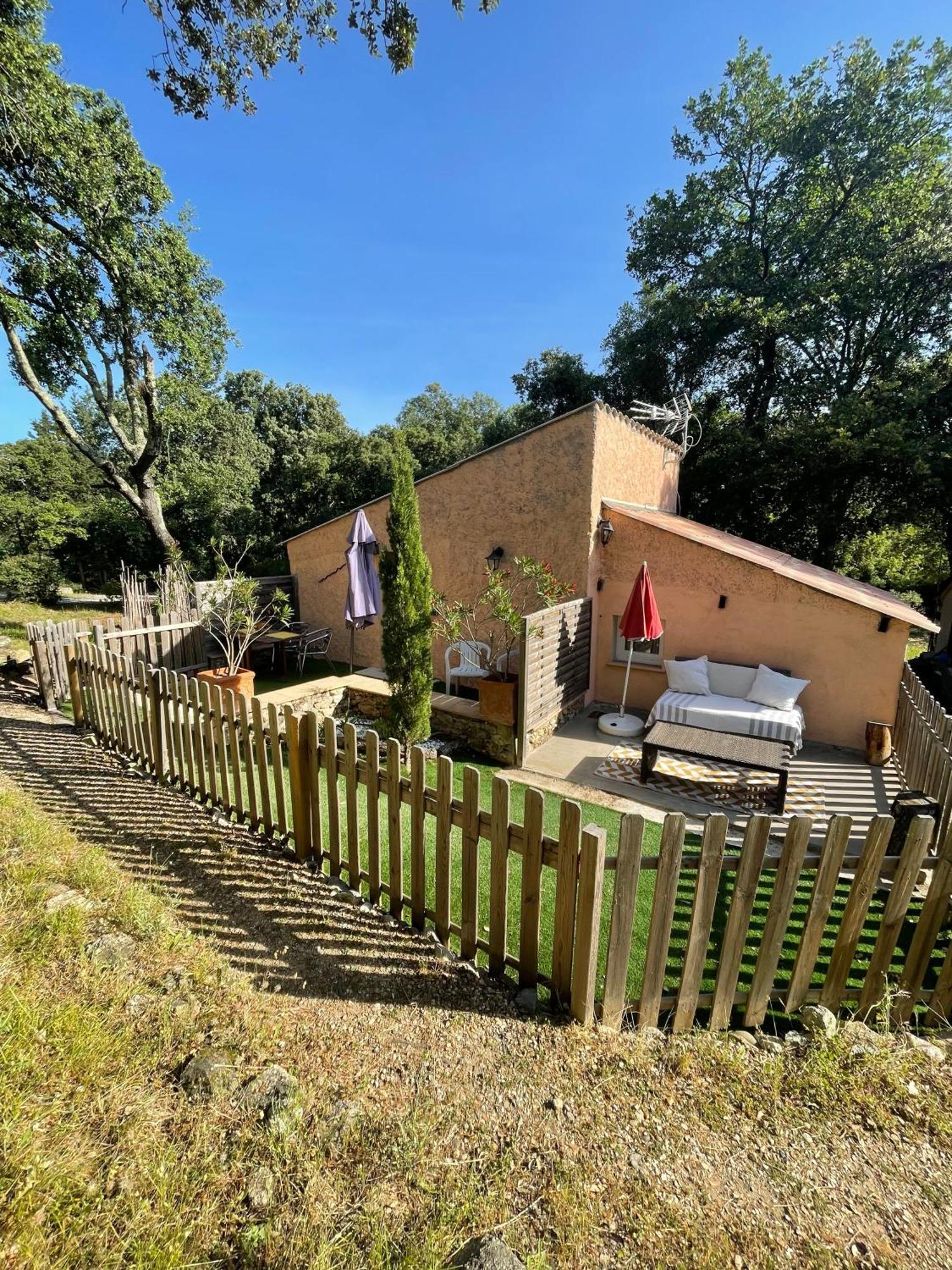 Le Mas De Cocody Le Plan-de-la-Tour Exterior foto